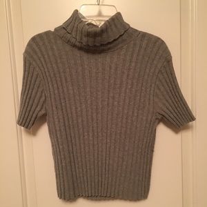 Urban Outfitters grey turtleneck